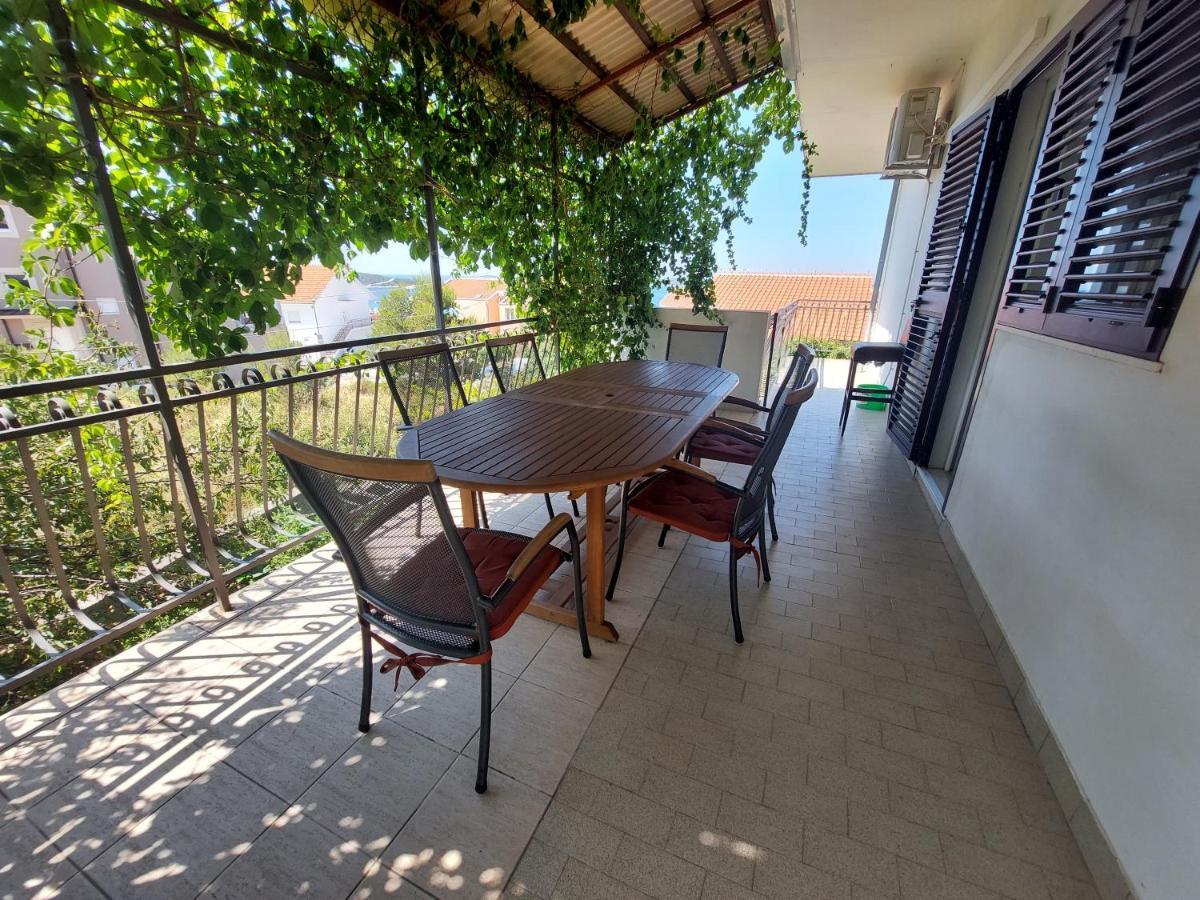 Apartment Black Primošten Zewnętrze zdjęcie